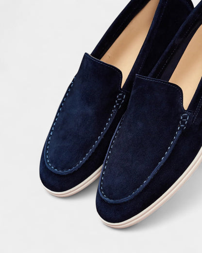 Mocassini Uomo in Camoscio Slip-On Profilo Basso Suola Bianca