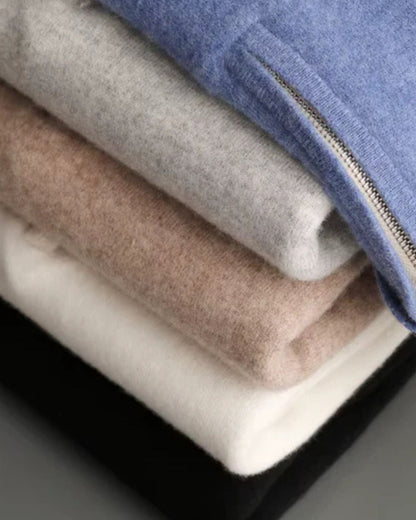 Polo Uomo in Lana Merino con Zip Morbida Eleganza Discreta