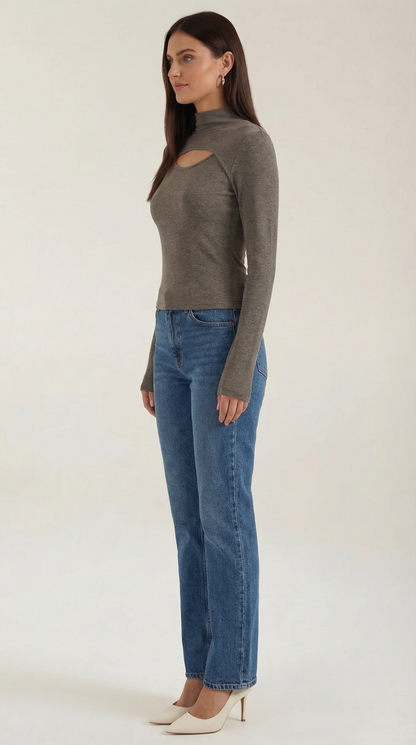 Top Donna a Maniche Lunghe con Tagli sul Petto