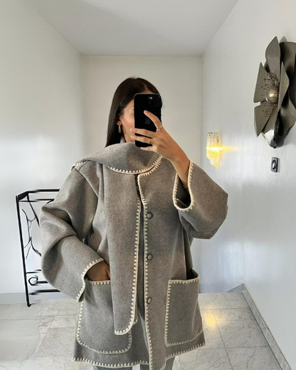 Cappotto Donna in Lana con Sciarpa Integrata