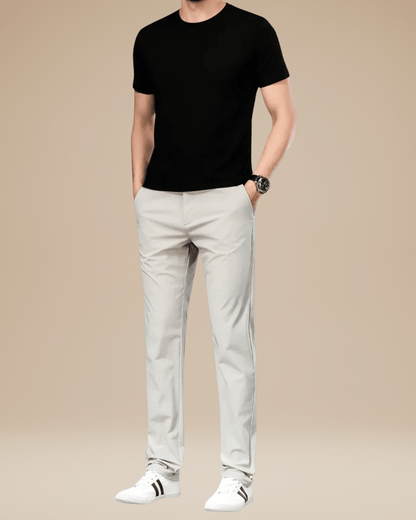 Pantaloni Uomo Slim in Tessuto Tecnico Elasticizzato Leggeri
