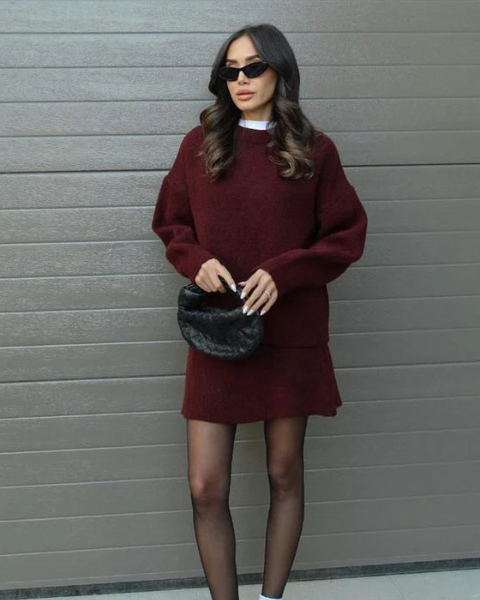 Completo Donna in Maglia di Lana