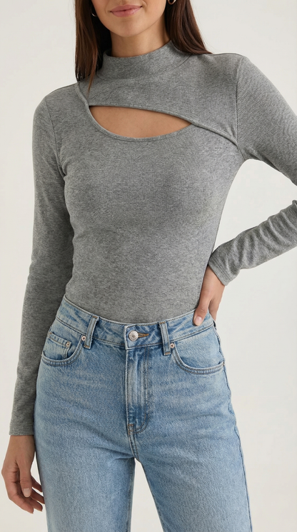 Top Donna a Maniche Lunghe con Tagli sul Petto