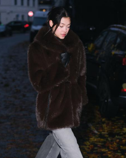 Cappotto Donna in Pelliccia Sintetica con Cintura