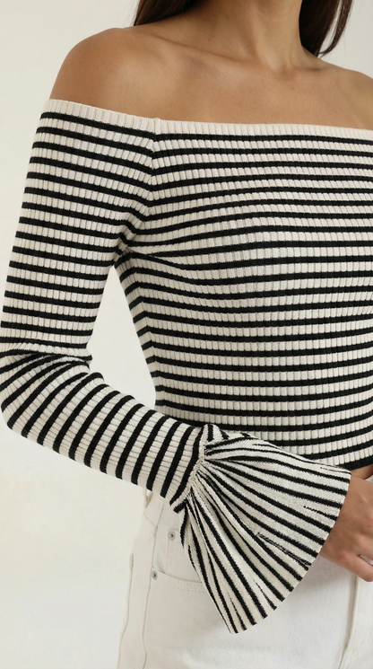 Top Donna a Righe Off Shoulder con Volant