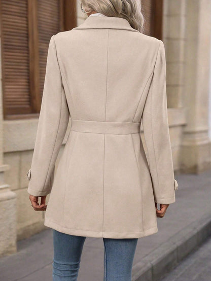 Sabina | Cappotto Donna con Cintura in Vita e Revers Dentellati