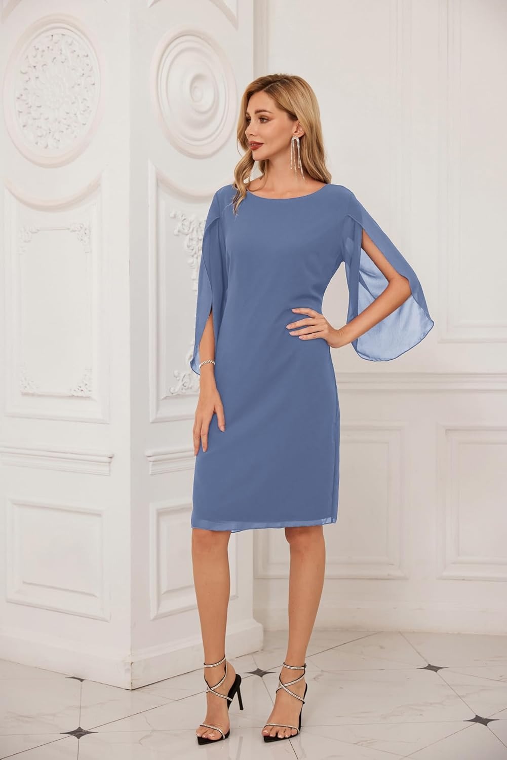 Abito Lungo Donna con Maniche Mantellate e Spacco