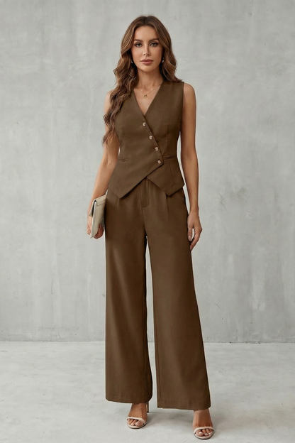 Completo Donna Gilet con Bottoni Asimmetrici
