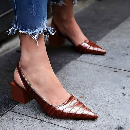 Décolleté Donna con Punta Larga