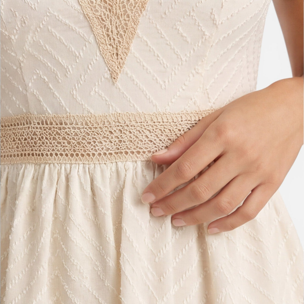 Abito Donna Linea A con Vita in Pizzo