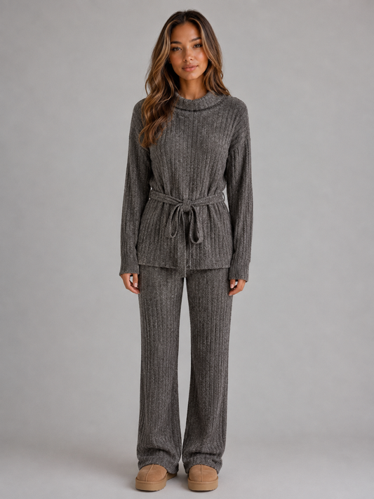 Completo Donna in Maglia Dolcevita con Cintura
