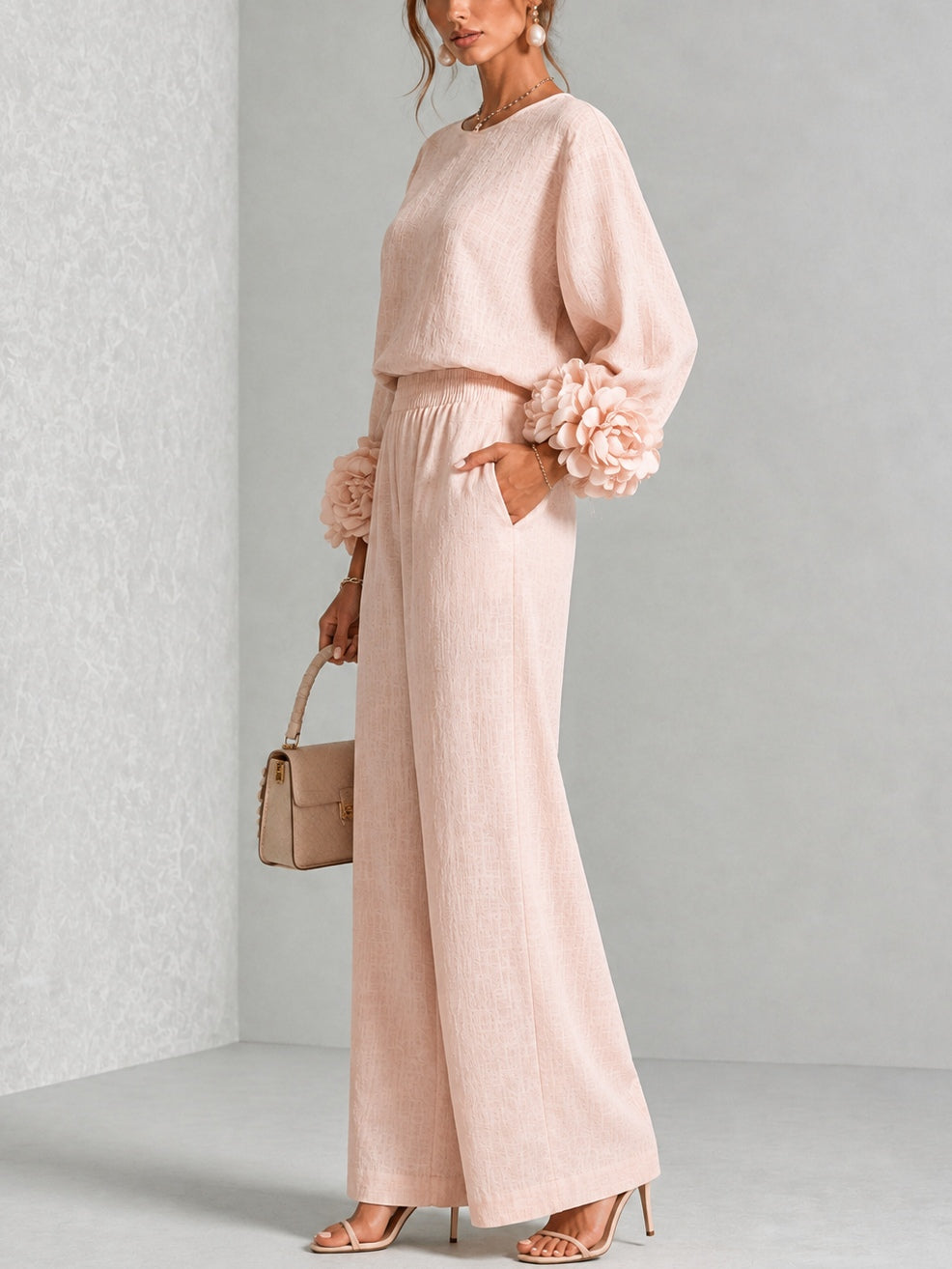 Romina | Completo Donna con Polsini Floreali e Pantalone Ampio