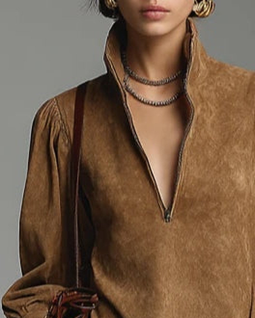 Lucrezia | Abito Morbido Effetto Suede con Zip, Marrone