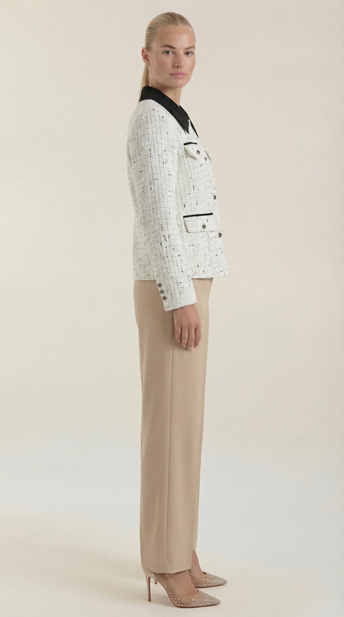 Giacca Donna in Tweed con Collo a Contrasto