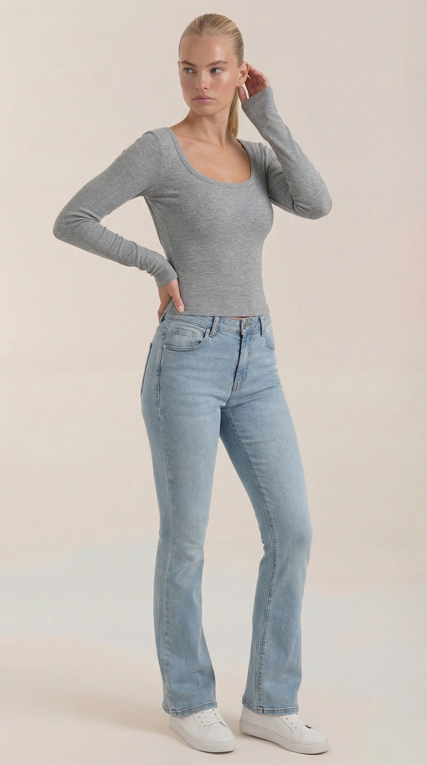 Top Donna a Maniche Lunghe con Scollo Rotondo