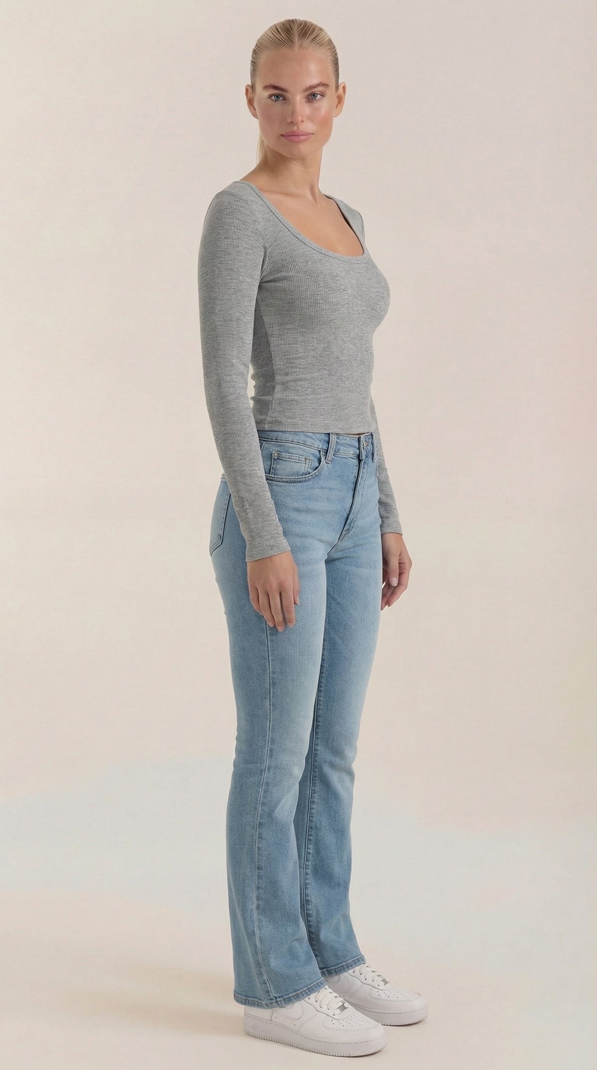Top Donna a Maniche Lunghe con Scollo Rotondo