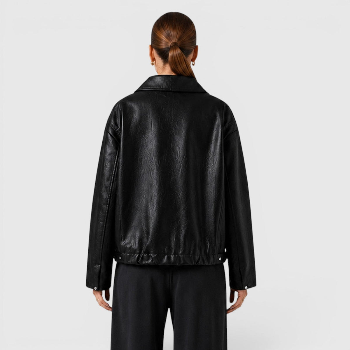Giacca Donna Effetto Pelle con Zip e Tasche