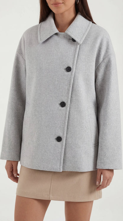 Cappotto Oversize Donna con Chiusura Asimmetrica