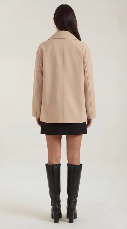 Cappotto Oversize Donna con Chiusura Asimmetrica