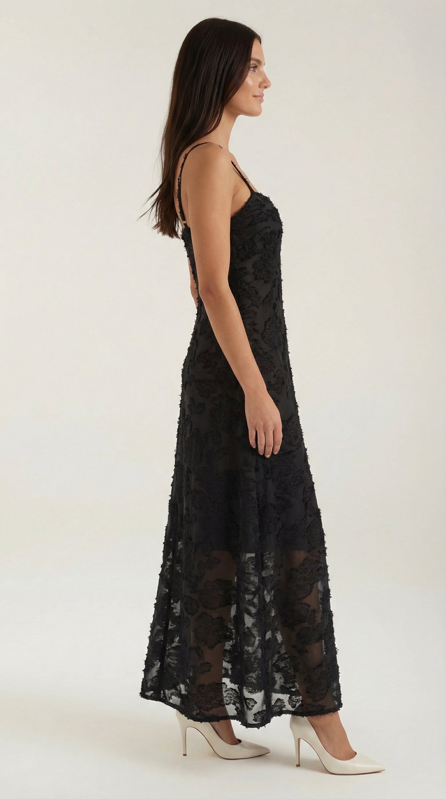 Abito Lungo Donna in Pizzo Fluido