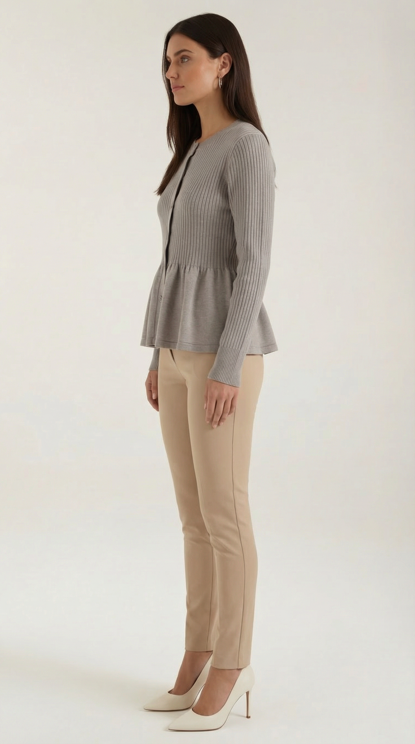 Cardigan Donna a Peplo con Bottoni