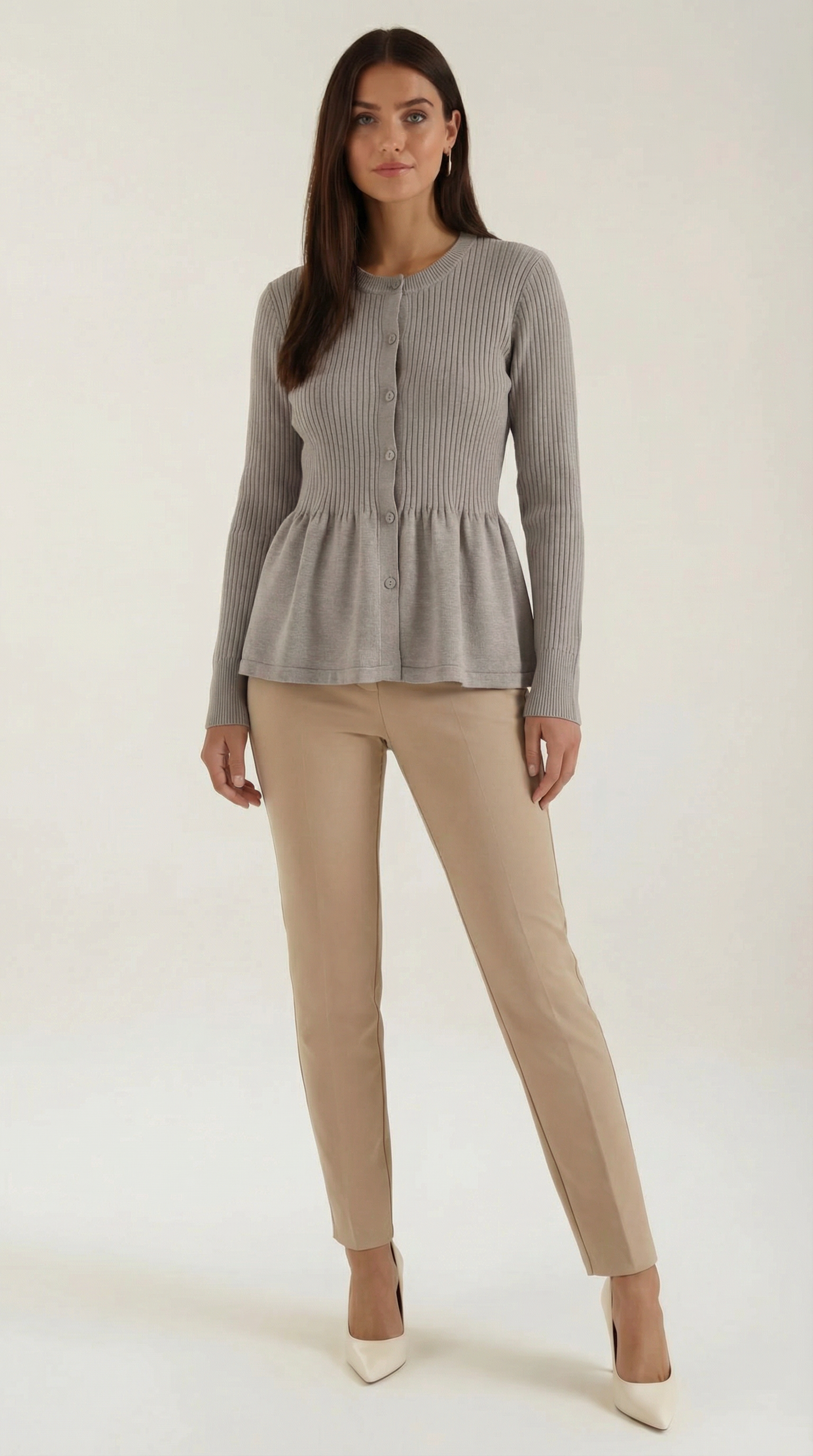 Cardigan Donna a Peplo con Bottoni