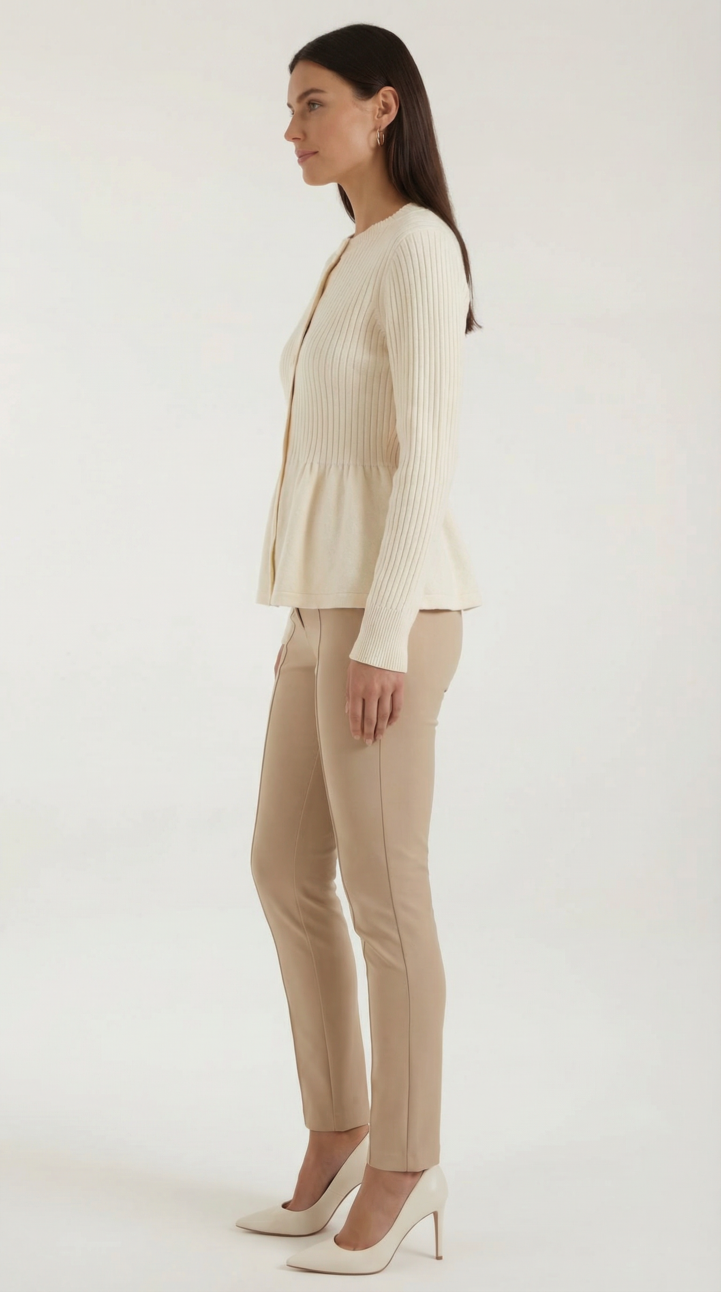 Cardigan Donna a Peplo con Bottoni