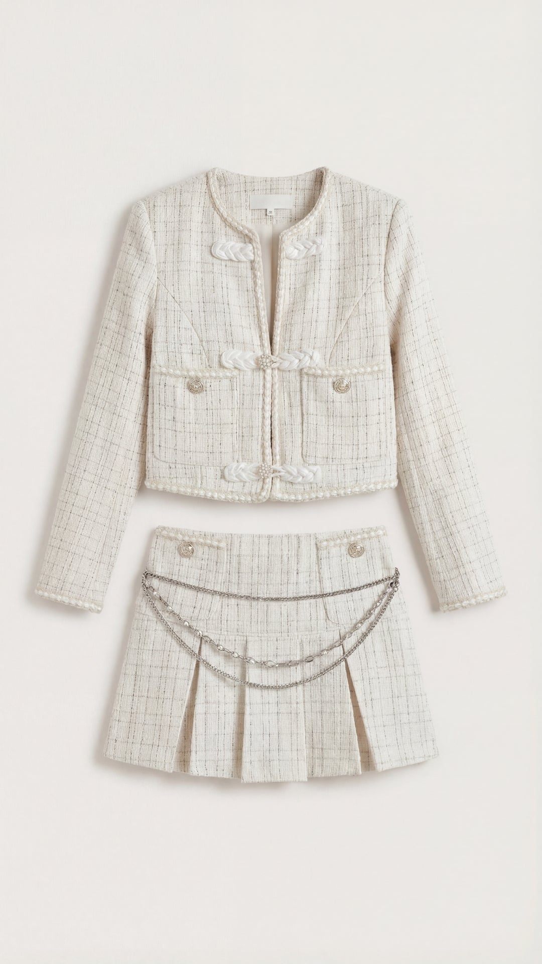 Completo Donna in Tweed Crema con Bottoni Dorati