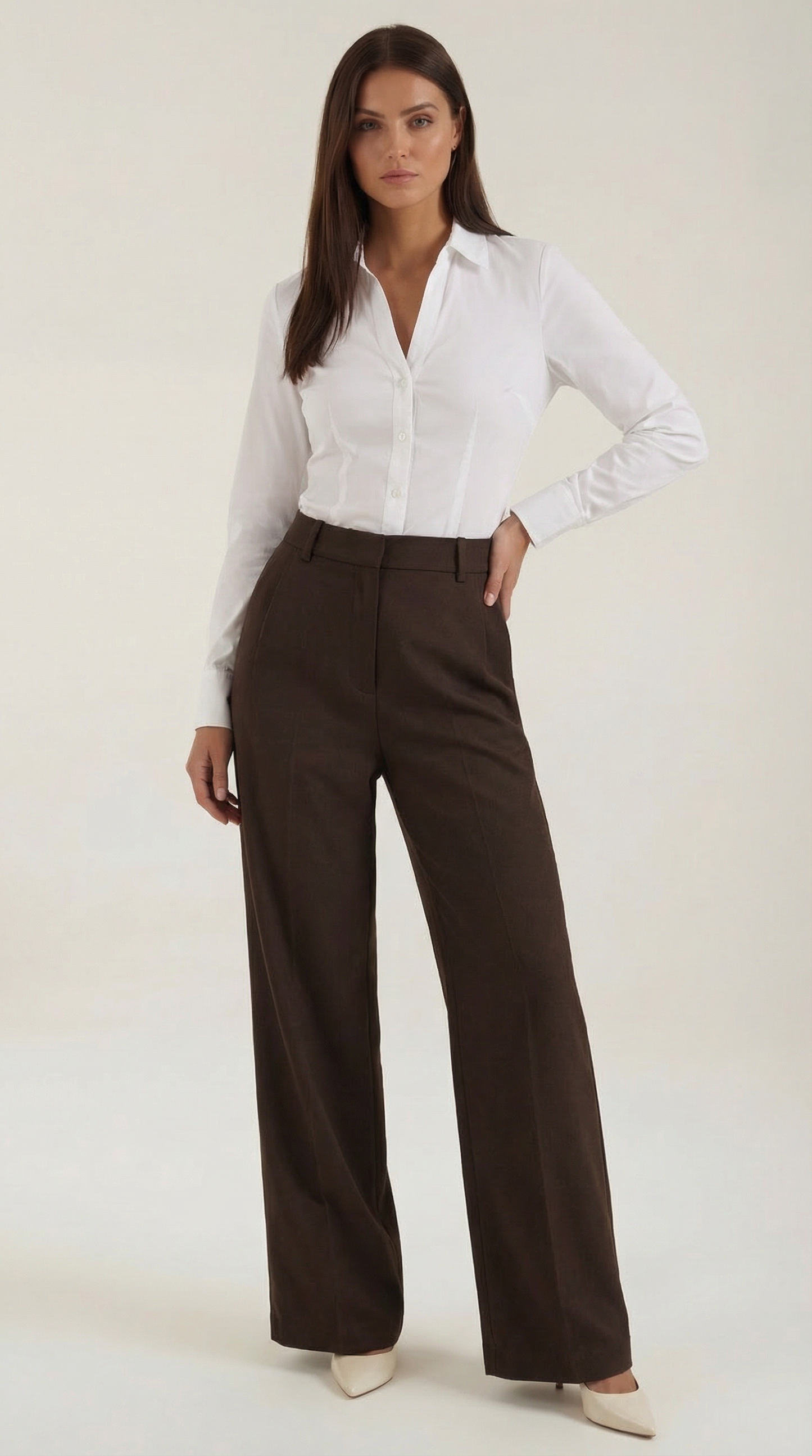 Pantaloni Donna a Gamba Larga Sartoriali con Pieghe