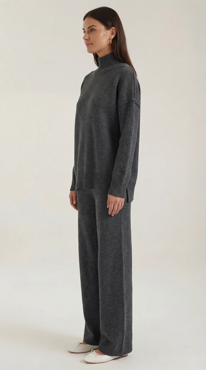 Set Donna Maglione Collo Alto e Pantaloni