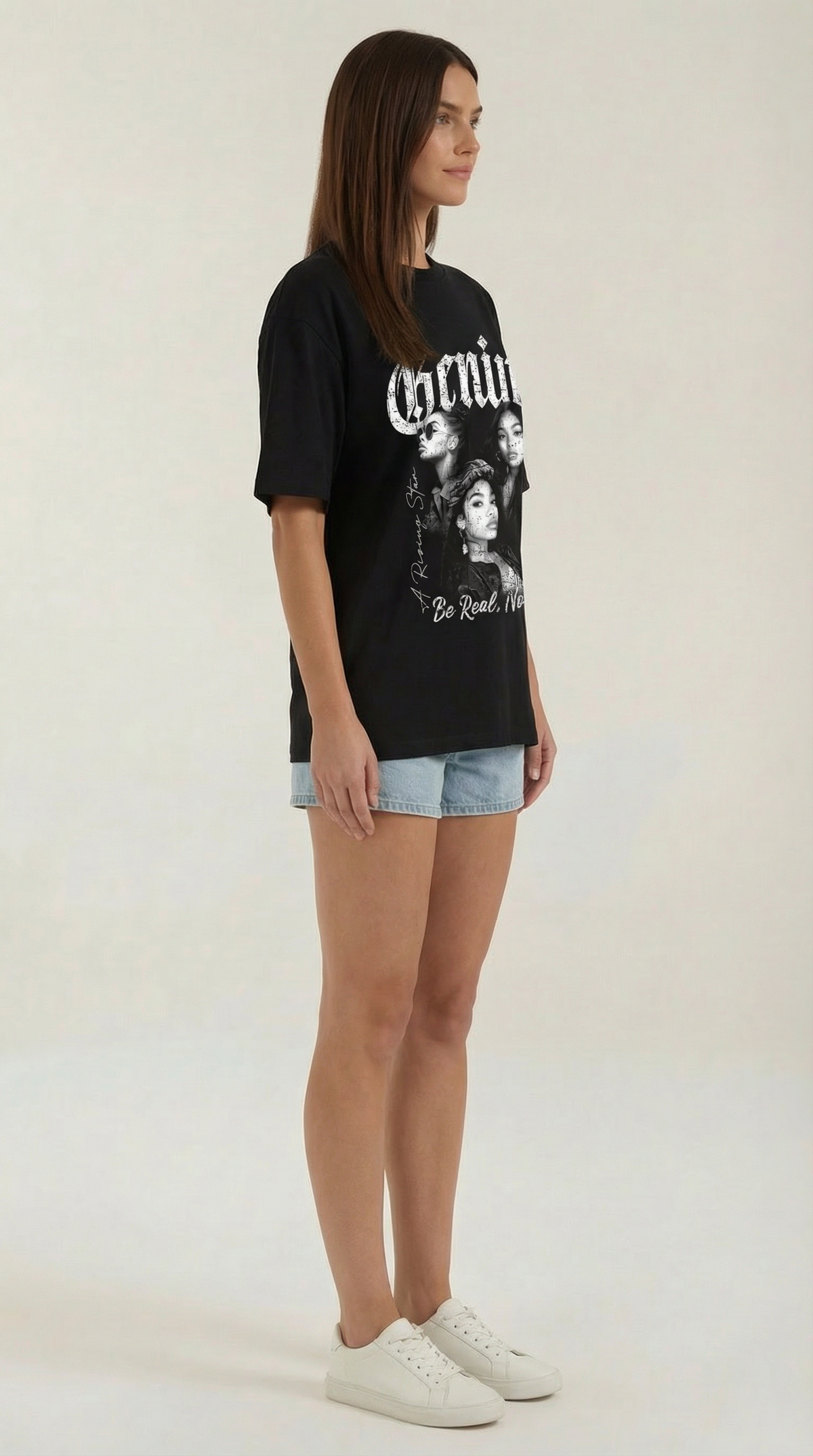 T-Shirt Oversize Donna con Stampa Grafica
