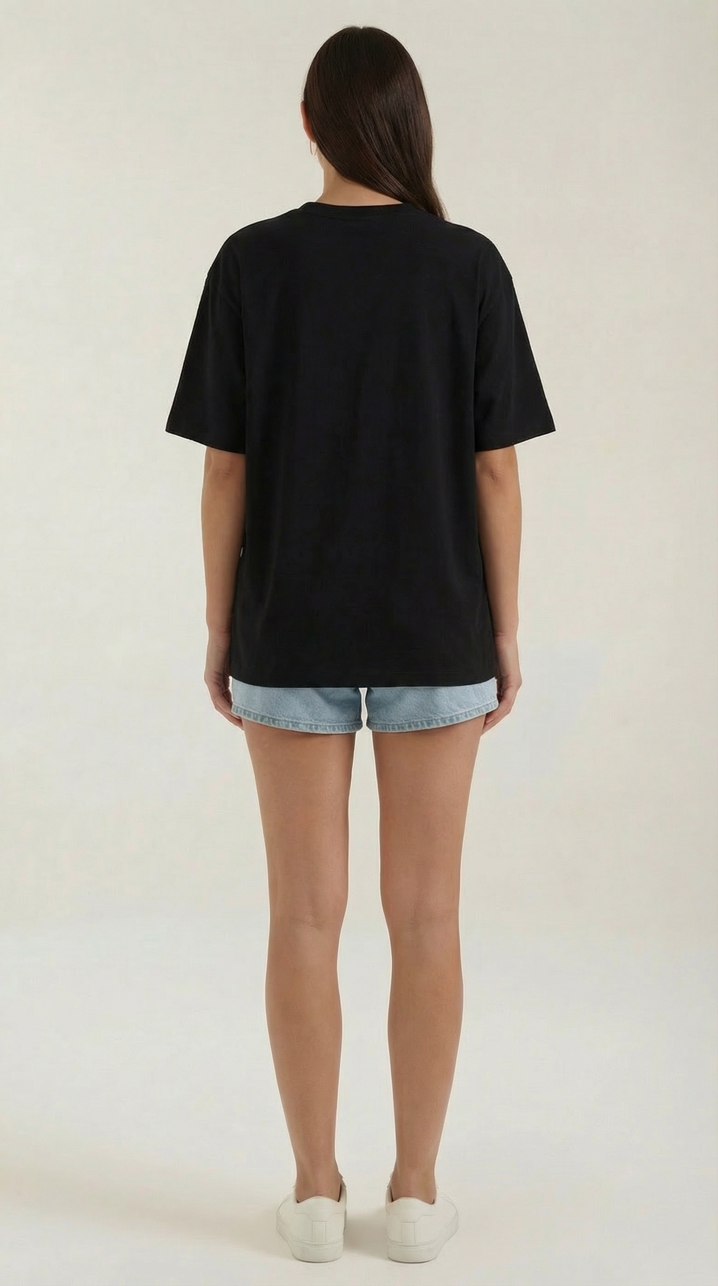 T-Shirt Oversize Donna con Stampa Grafica