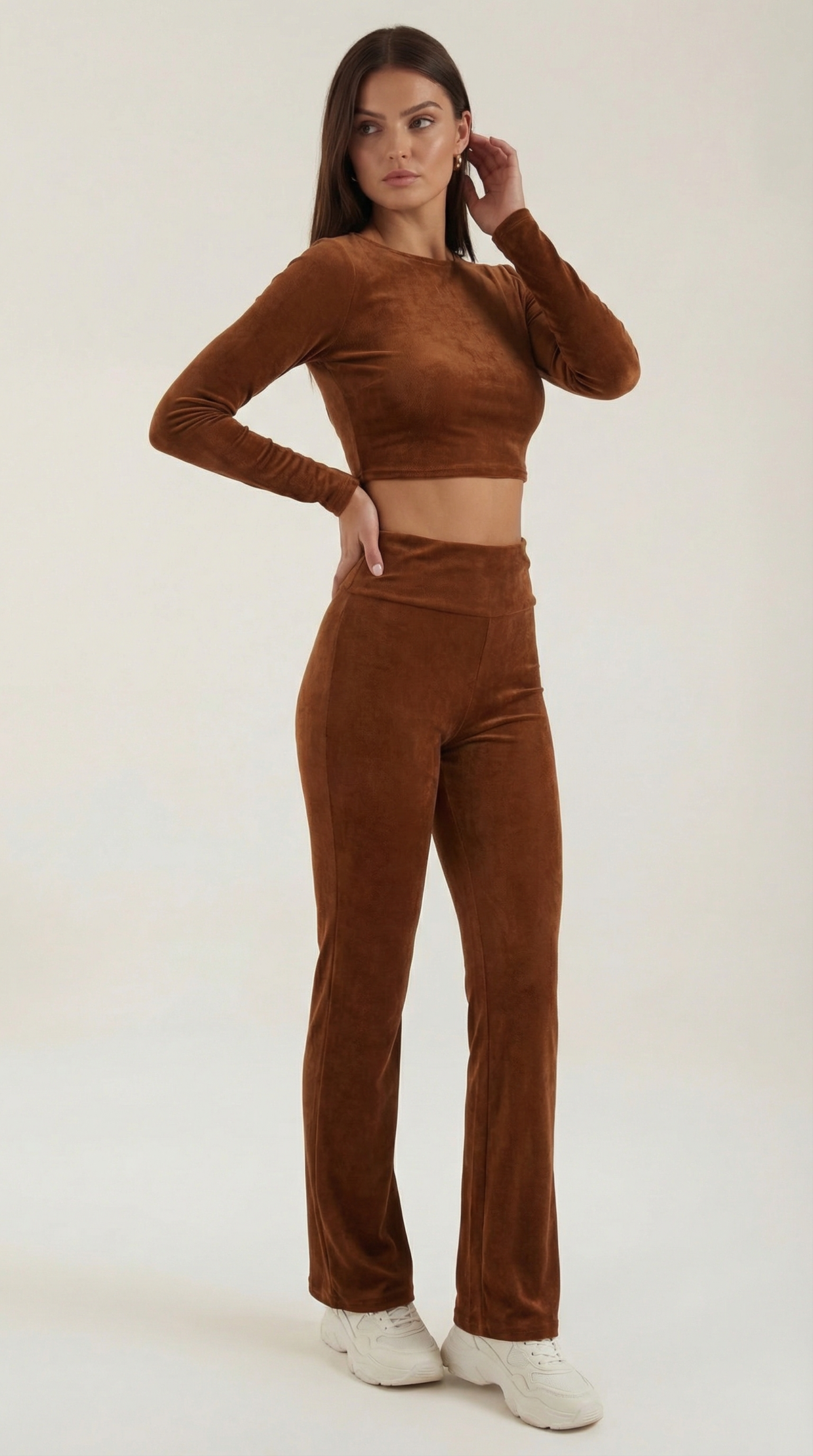 Completo Donna Giacca con Zip e Leggings Svasati