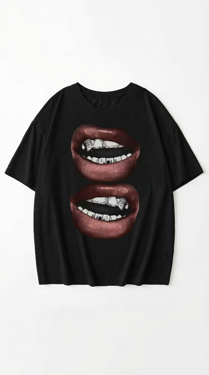 T-Shirt Oversize Donna con Stampa Pop Art