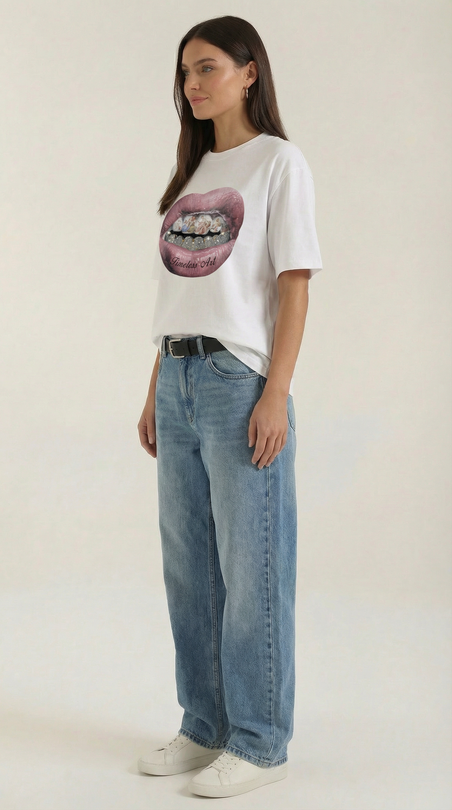 T-Shirt Oversize Donna con Stampa Pop Art
